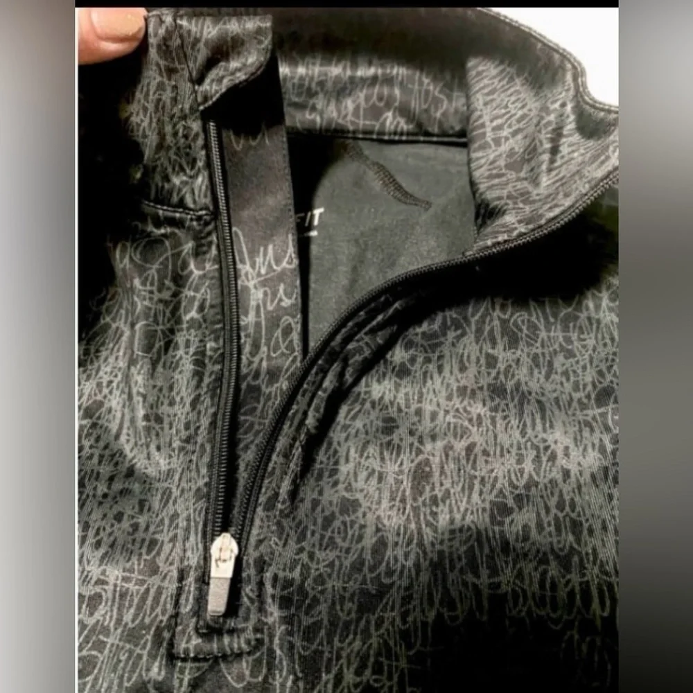 Nike Reflective Scribble Print Women’s Therma-fit 1/4 Zip Pullover SZ M  NWOT
